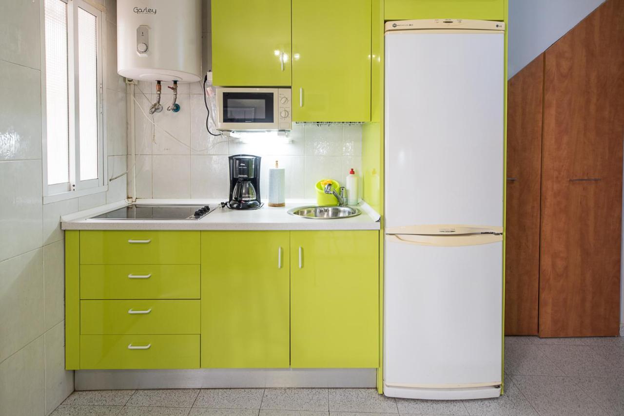 Malagaonbeach 1 - Two Bedrooms - Up To 3 People - 10 Meters Beach Экстерьер фото