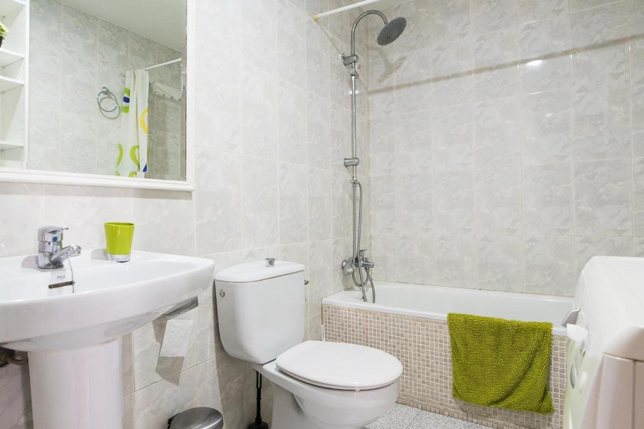 Malagaonbeach 1 - Two Bedrooms - Up To 3 People - 10 Meters Beach Экстерьер фото