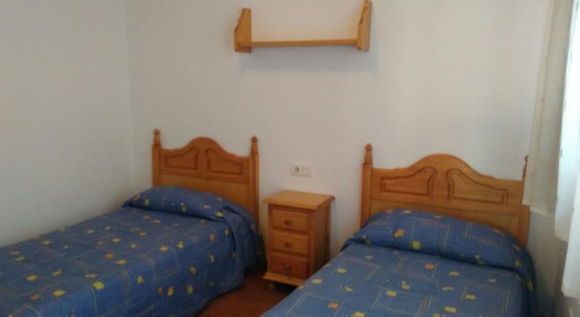 Malagaonbeach 1 - Two Bedrooms - Up To 3 People - 10 Meters Beach Номер фото