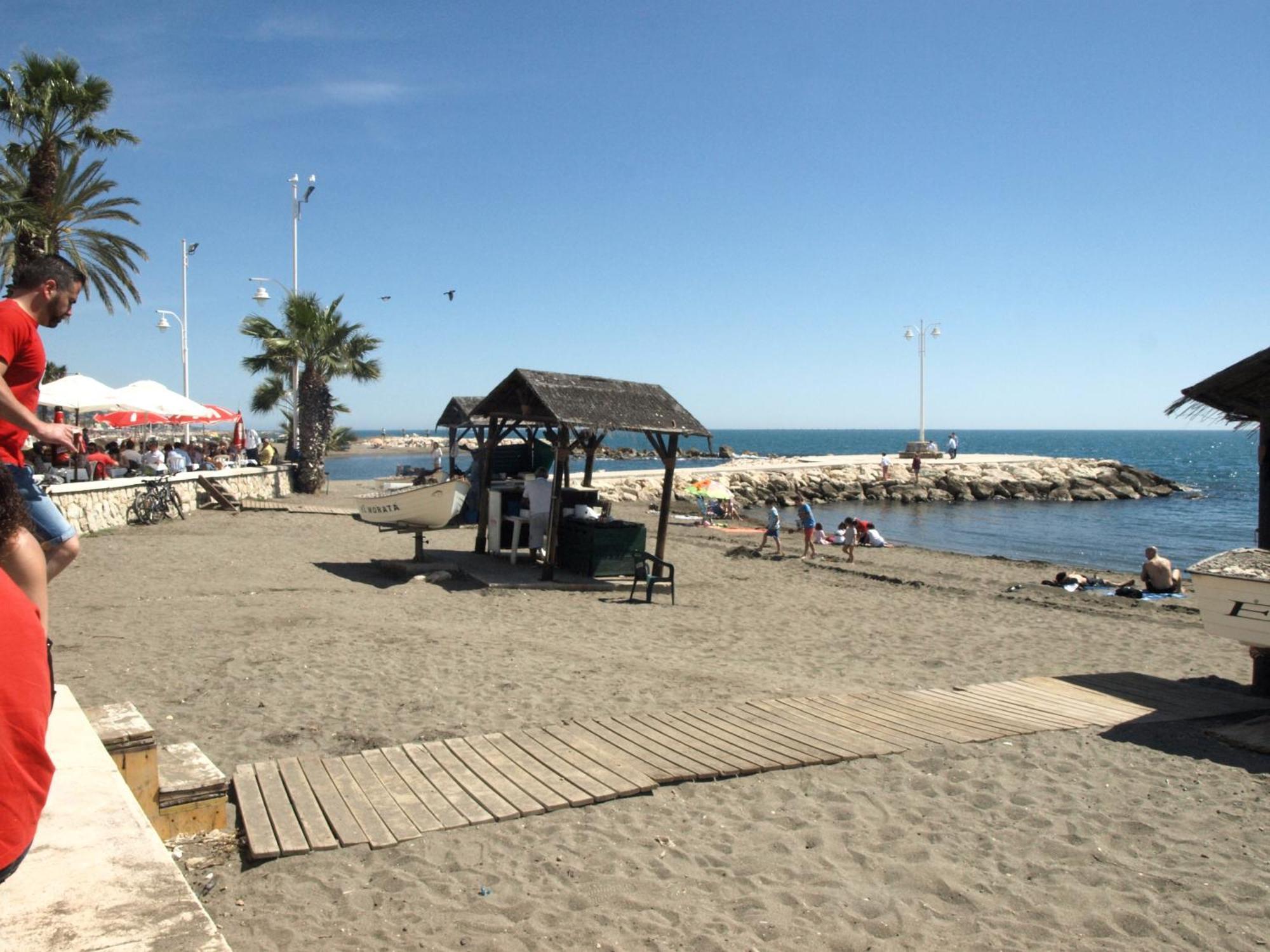 Malagaonbeach 1 - Two Bedrooms - Up To 3 People - 10 Meters Beach Экстерьер фото
